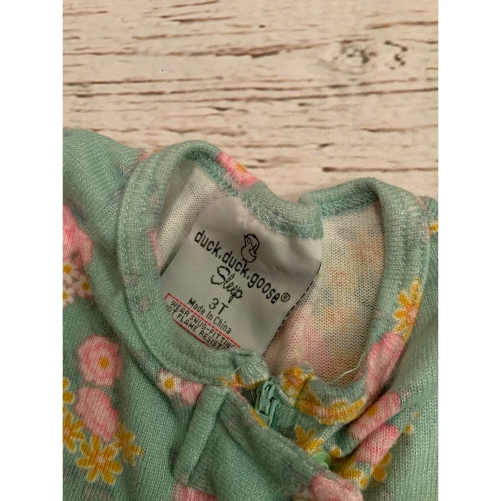 Duck Duck Goose Sleep Girls 3T‎ Floral Pajama Sleeper Sage Green Pink Zip Up